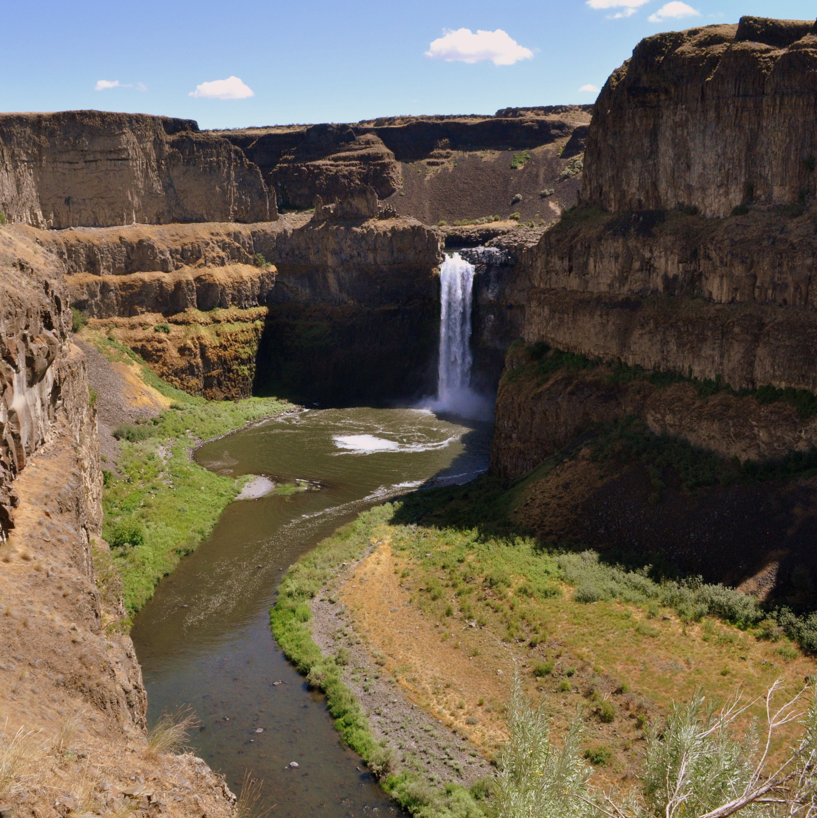 LoganCallen-TheFalls-20thAnniversaryRemaster[1]